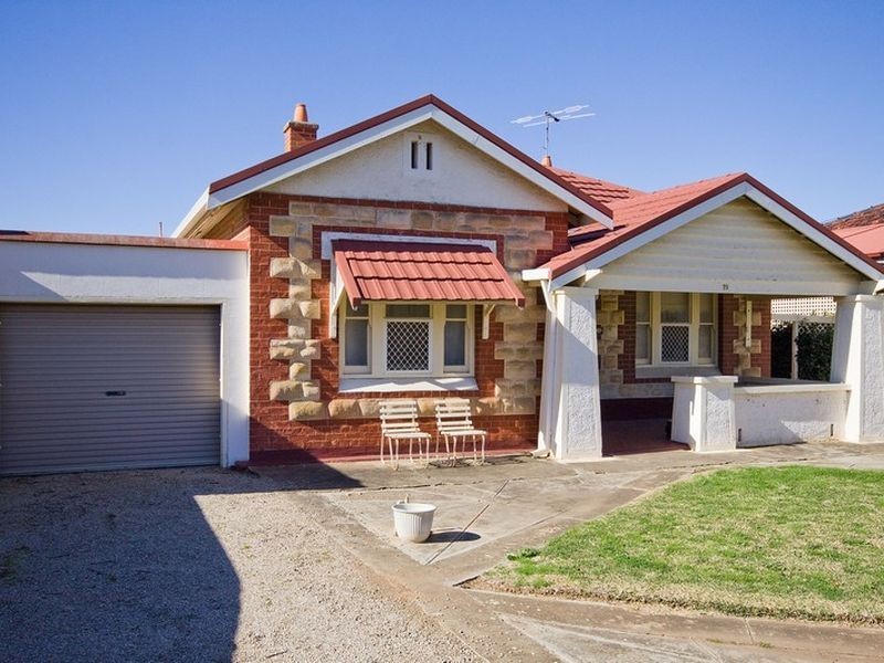 19 Fifth Avenue, Cheltenham SA 5014