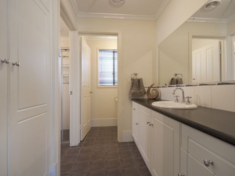 7 Springton Lane, Greenwith SA 5125