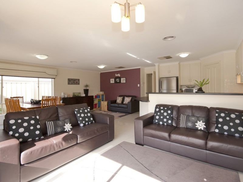 7 Springton Lane, Greenwith SA 5125