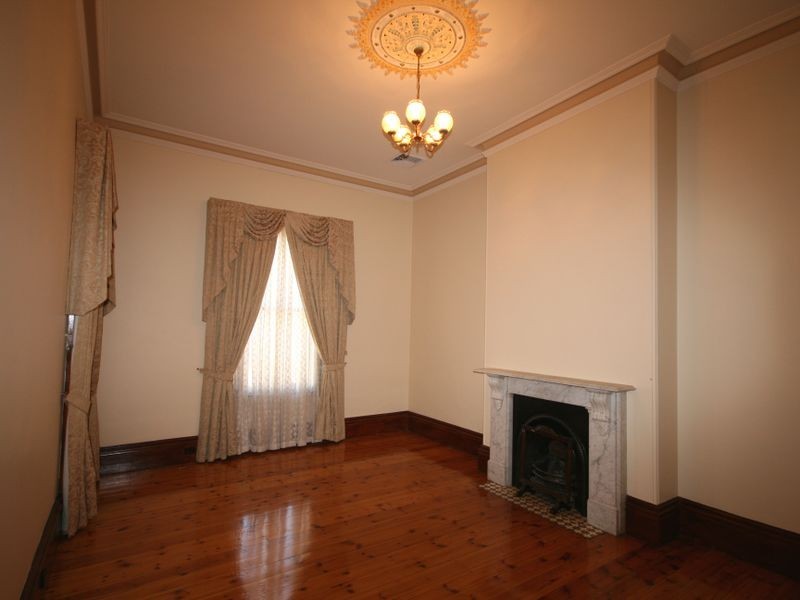 272 Sir Donald Bradman Drive, Cowandilla SA 5033
