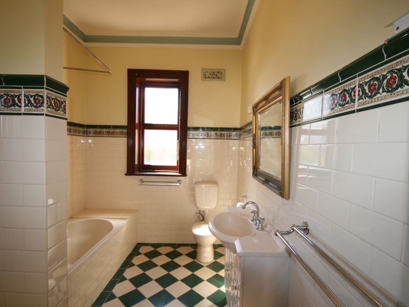 272 Sir Donald Bradman Drive, Cowandilla SA 5033