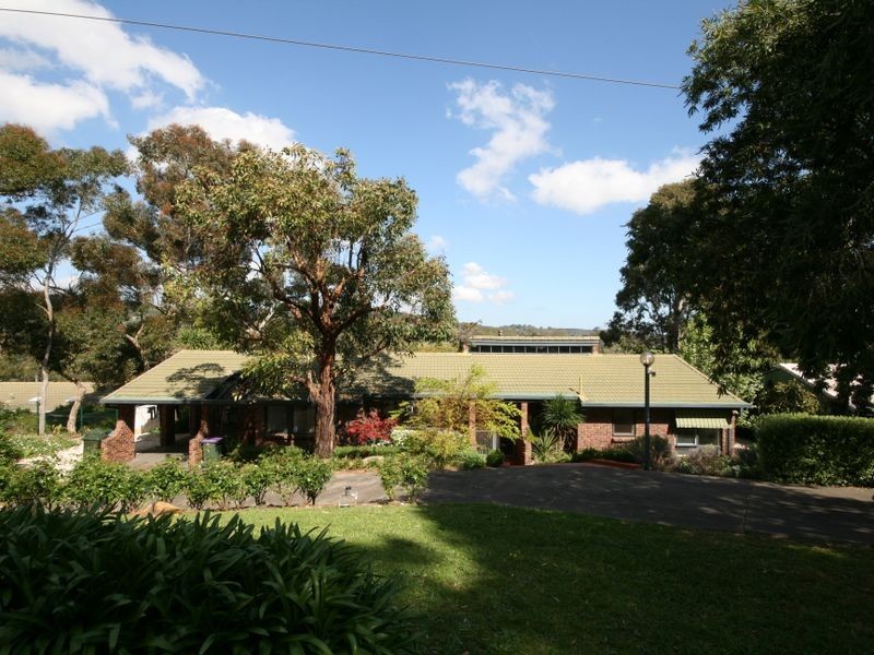 51 Gleneagles Road, Mount Osmond SA 5064