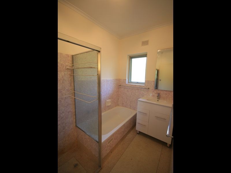 1 Shepherd Lane, Campbelltown SA 5074