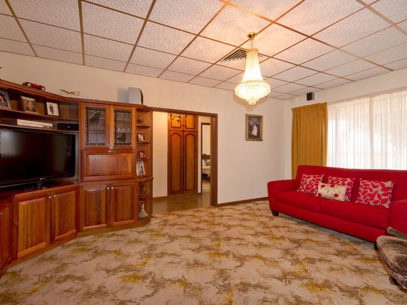 36 Thomson Avenue, Rostrevor SA 5073