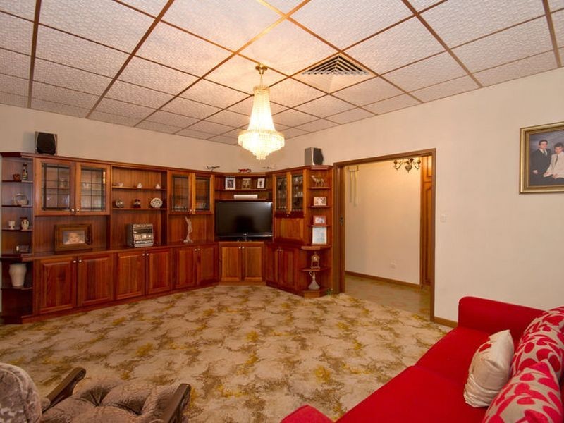 36 Thomson Avenue, Rostrevor SA 5073