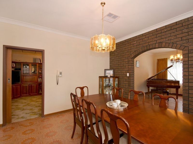 36 Thomson Avenue, Rostrevor SA 5073