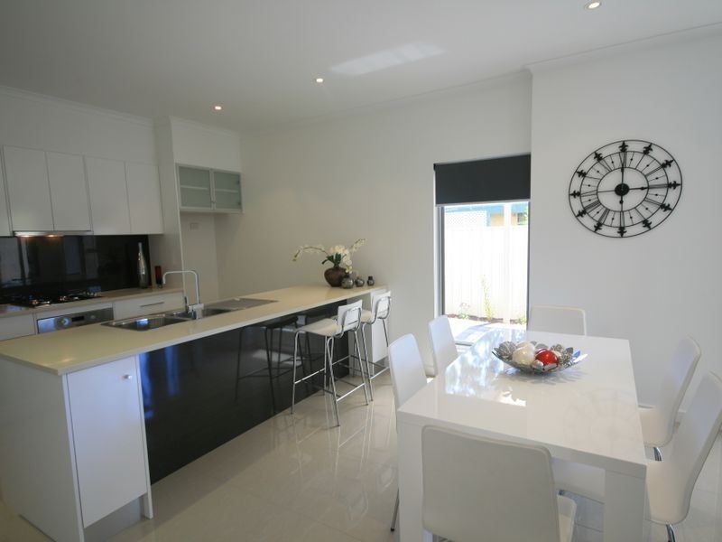 15B Mary Crescent, Newton SA 5074