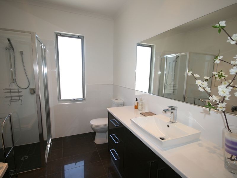15B Mary Crescent, Newton SA 5074