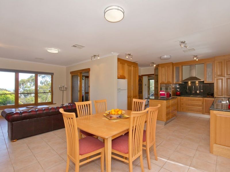 20 Bishop Street, Skye SA 5072