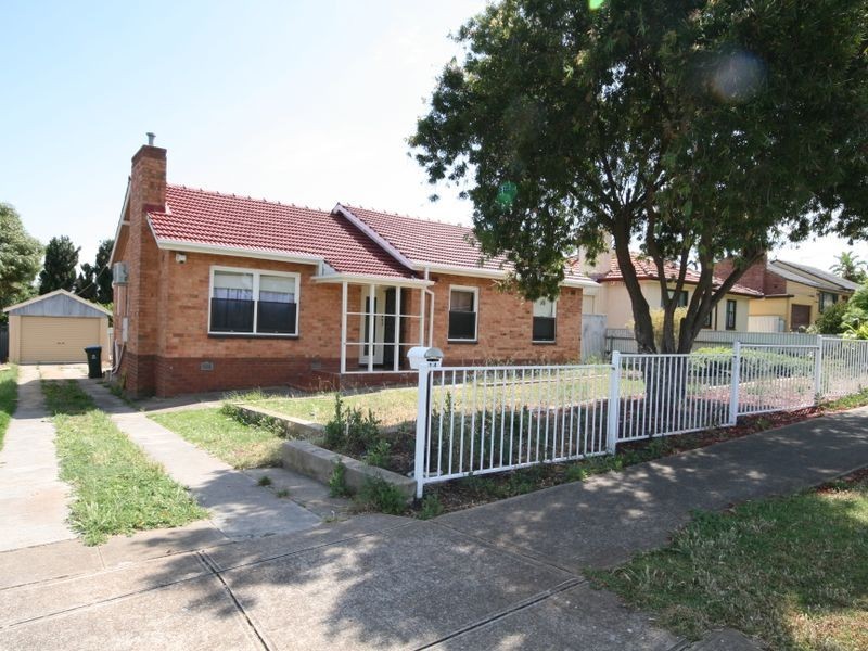 14 Turner Avenue, Clearview SA 5085