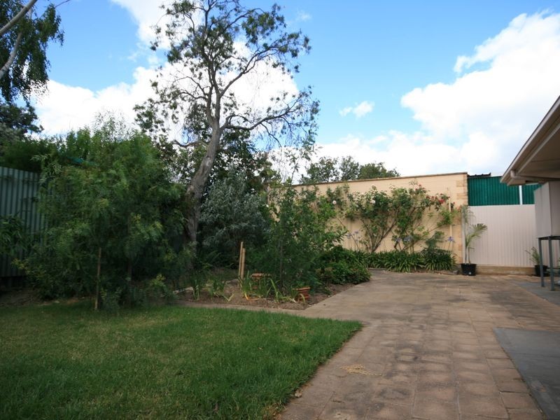 63 Leabrook Drive, Rostrevor SA 5073