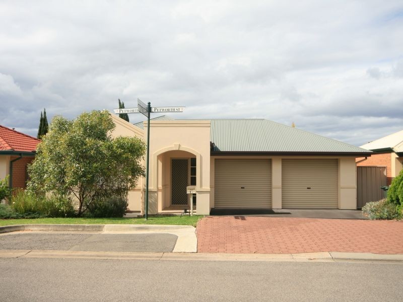 13 Petworth Street, Oakden SA 5086