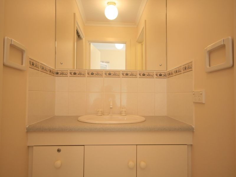 13 Petworth Street, Oakden SA 5086