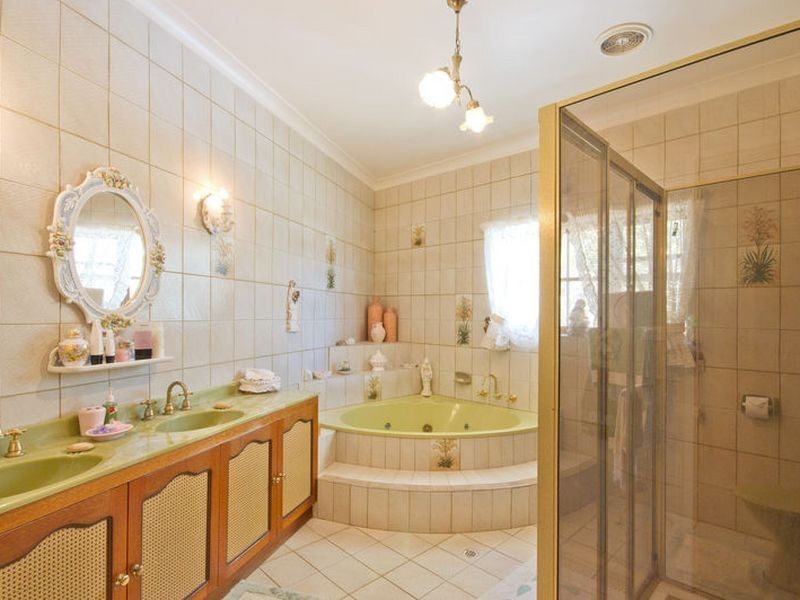 49 Coach Road, Skye SA 5072