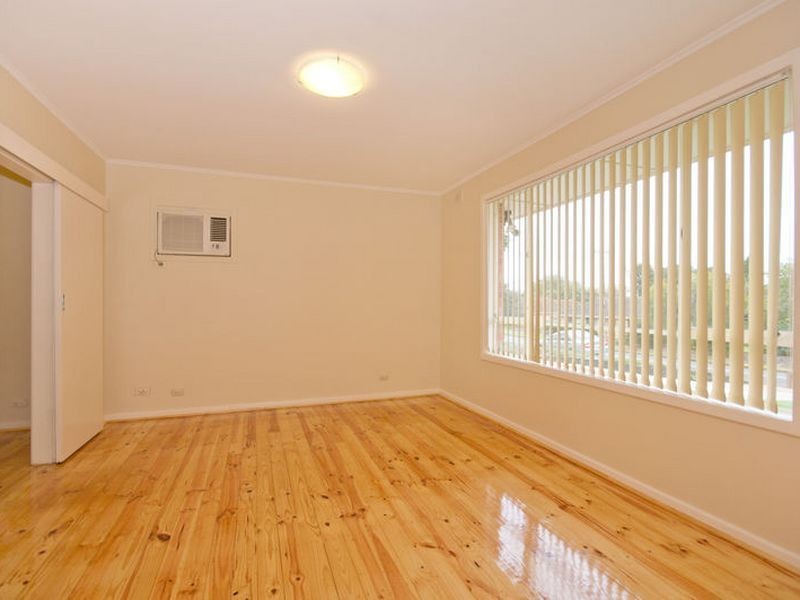 15 Cremin Street, Fairview Park SA 5126