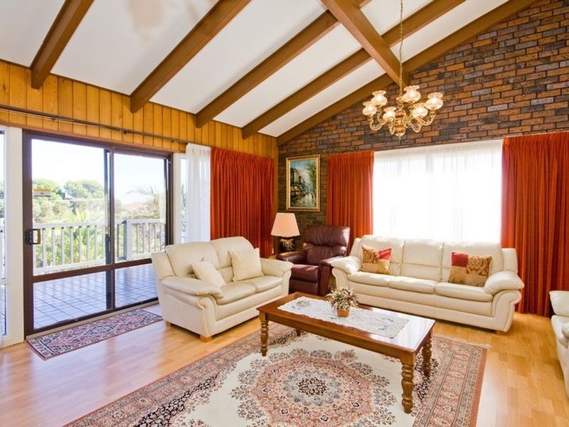 6 Yorke Drive, Pasadena SA 5042