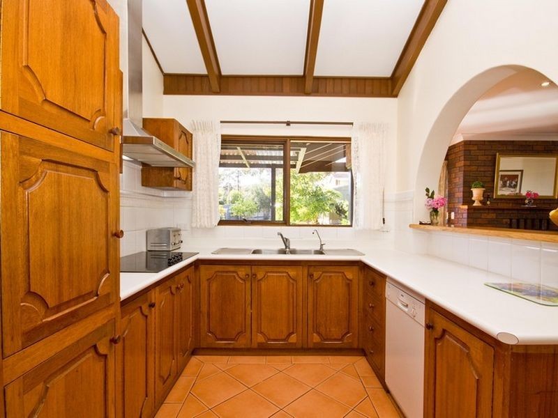 6 Yorke Drive, Pasadena SA 5042