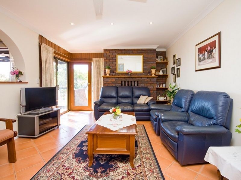 6 Yorke Drive, Pasadena SA 5042