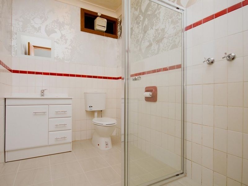 6 Yorke Drive, Pasadena SA 5042