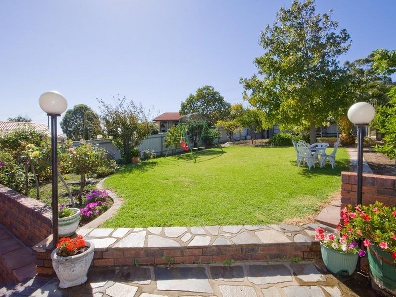 6 Yorke Drive, Pasadena SA 5042