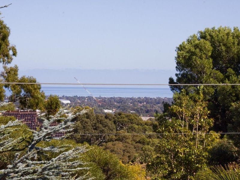 6 Yorke Drive, Pasadena SA 5042