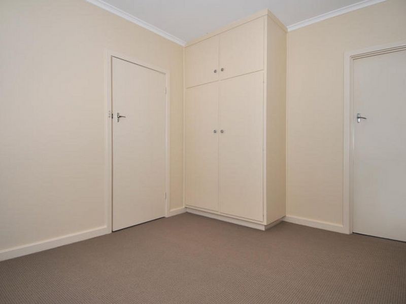 2 & 4/57 Seventh Avenue, St Peters SA 5069