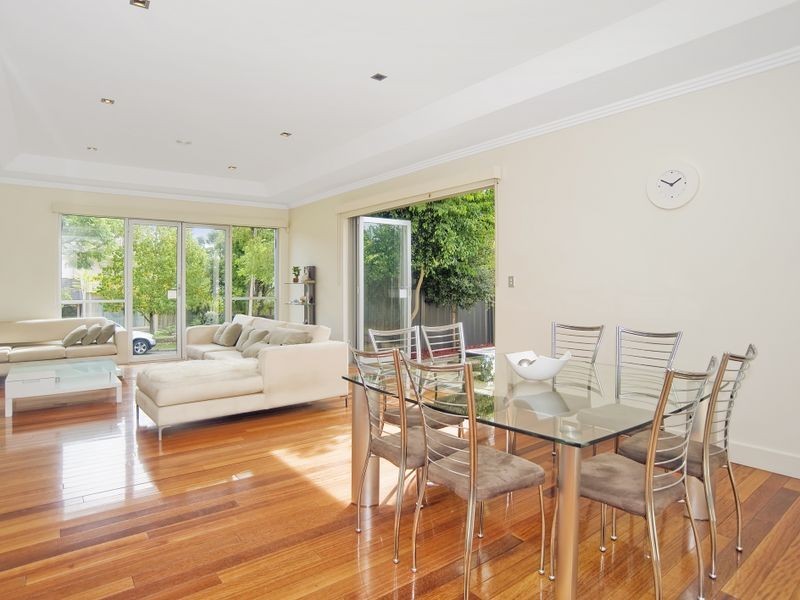 2 Vansittart Place, Beaumont SA 5066