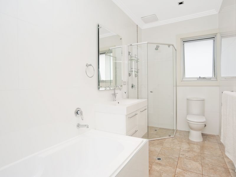 2 Vansittart Place, Beaumont SA 5066