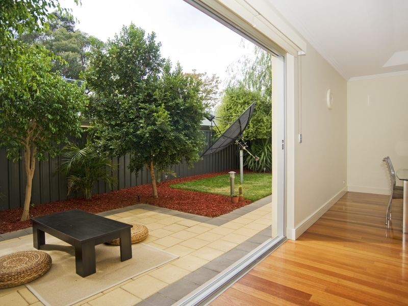 2 Vansittart Place, Beaumont SA 5066