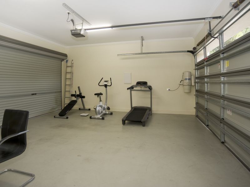 2 Vansittart Place, Beaumont SA 5066