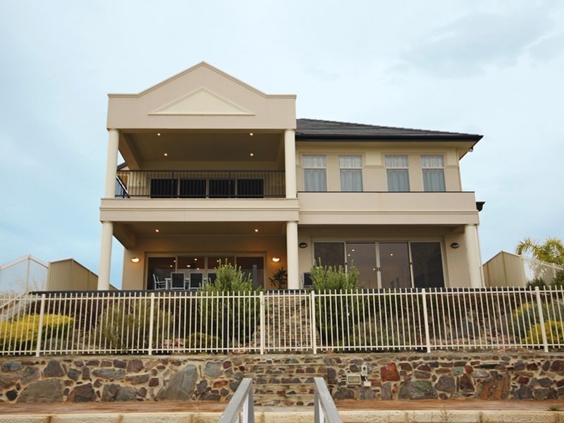 93 Gilmore Crescent, Wallaroo SA 5556