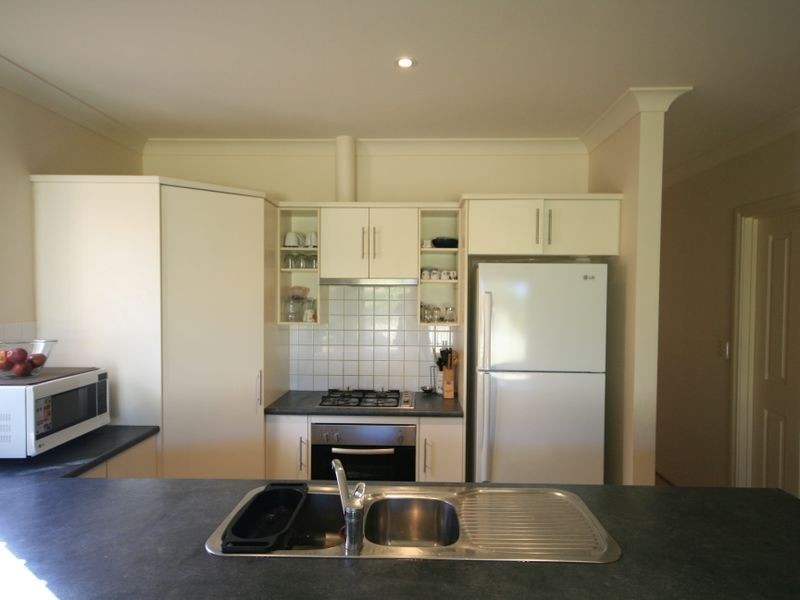5A Thistle Avenue, Klemzig SA 5087