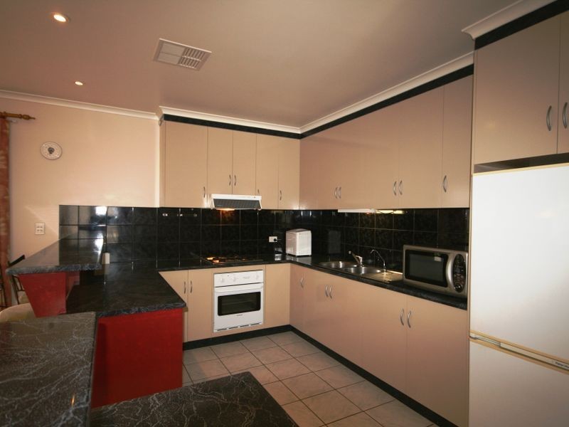 58 Hallett Avenue, Tranmere SA 5073