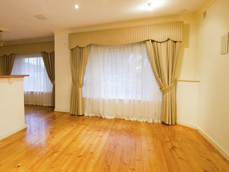 7 Almond Avenue, Glynde SA 5070