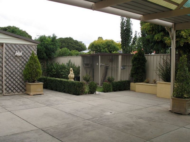 7 Almond Avenue, Glynde SA 5070