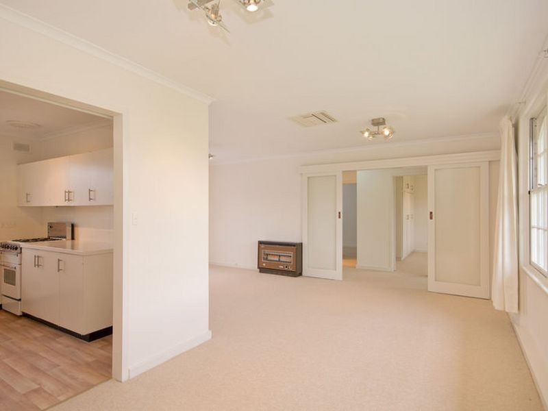 2/2 Philip Place, Vale Park SA 5081