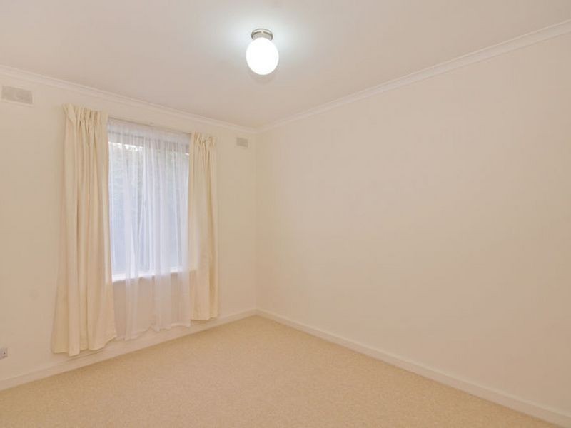 2/2 Philip Place, Vale Park SA 5081