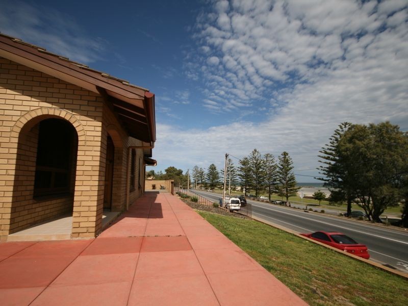 3/22 Esplanade, Semaphore South SA 5019