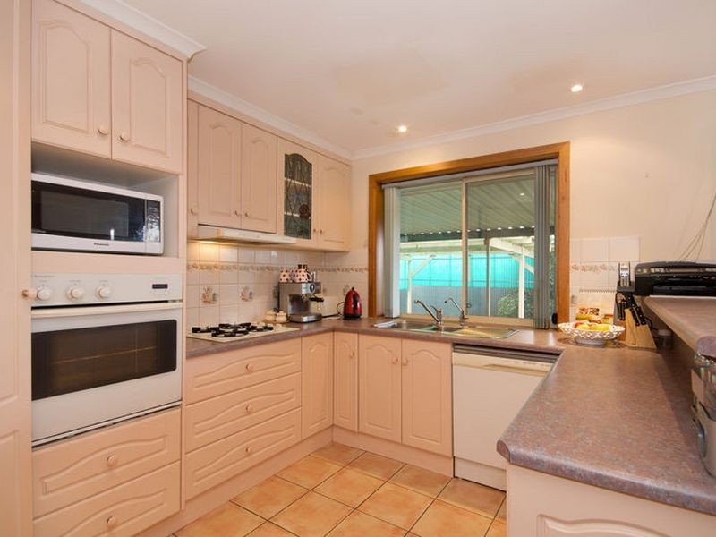 45 Marriott Avenue, Para Vista SA 5093