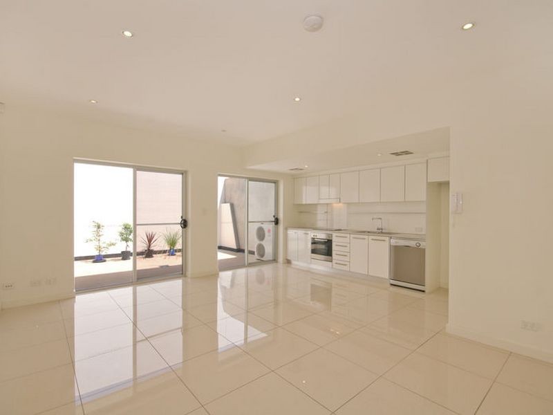 14/2a First Street, Brompton SA 5007