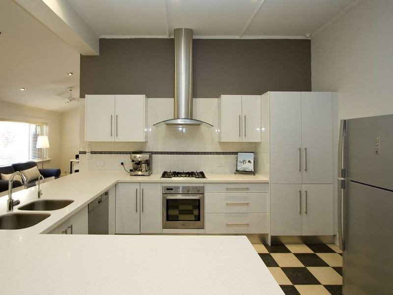 12 Auburn Avenue, Myrtle Bank SA 5064