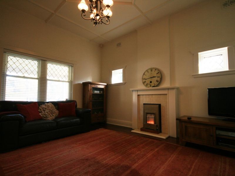 12 Auburn Avenue, Myrtle Bank SA 5064
