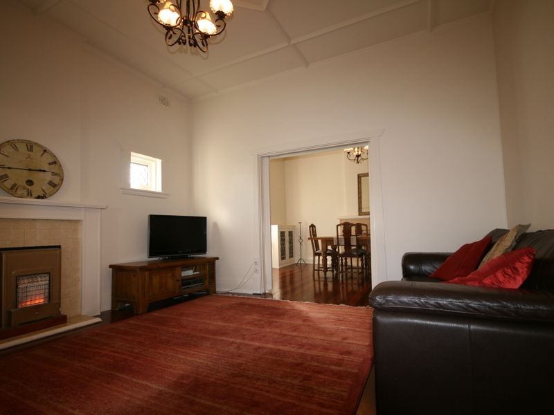 12 Auburn Avenue, Myrtle Bank SA 5064