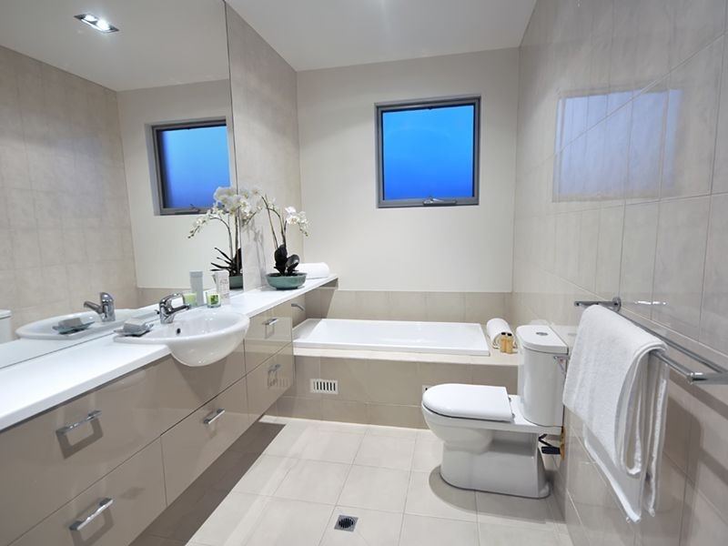 2/43 Douglas Drive, Mawson Lakes SA 5095