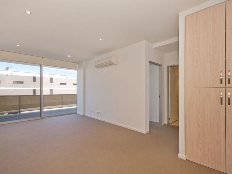 11W/18-20 Main Street, Mawson Lakes SA 5095