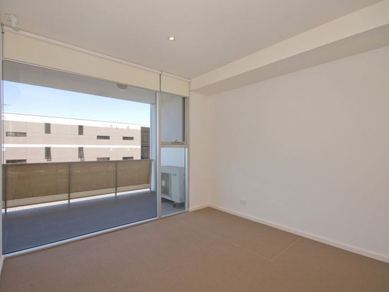 11W/18-20 Main Street, Mawson Lakes SA 5095
