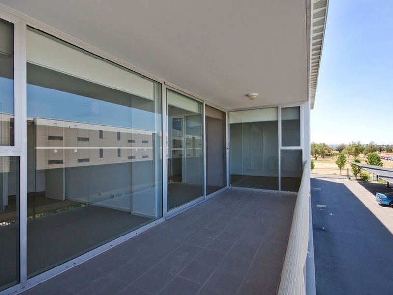 11W/18-20 Main Street, Mawson Lakes SA 5095