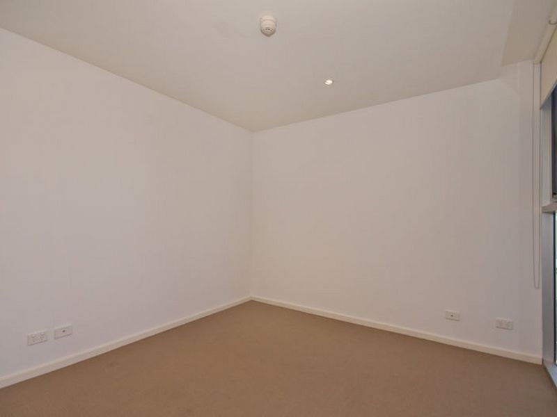 11W/18-20 Main Street, Mawson Lakes SA 5095