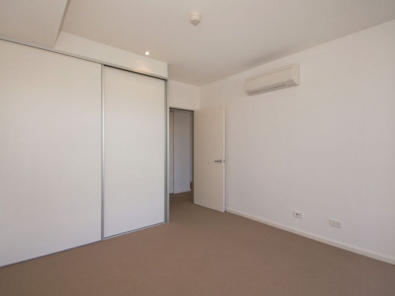 11W/18-20 Main Street, Mawson Lakes SA 5095
