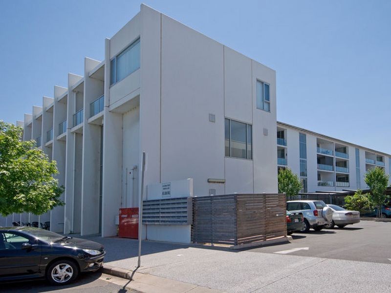 11W/18-20 Main Street, Mawson Lakes SA 5095
